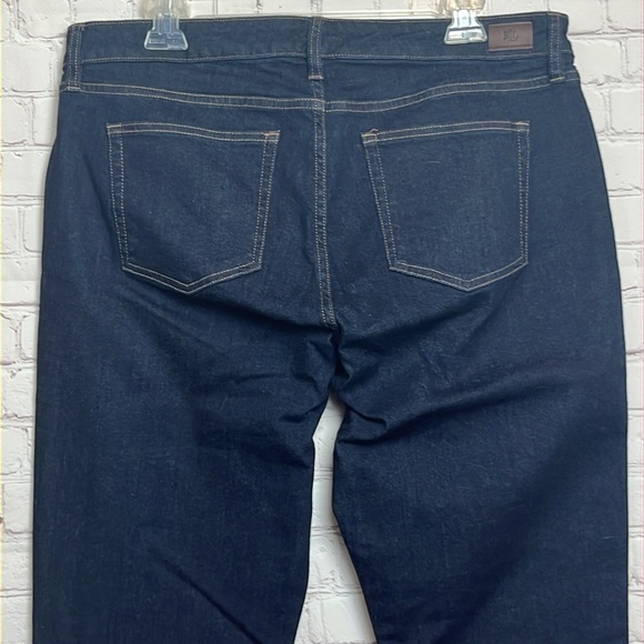 Lauren Ralph Lauren Mid Rise Straight Jeans - Picture 7 of 16